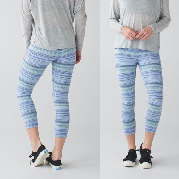 lululemon athletica Pants - Lululemon Wunder Under Crop III Space Dye Size 6